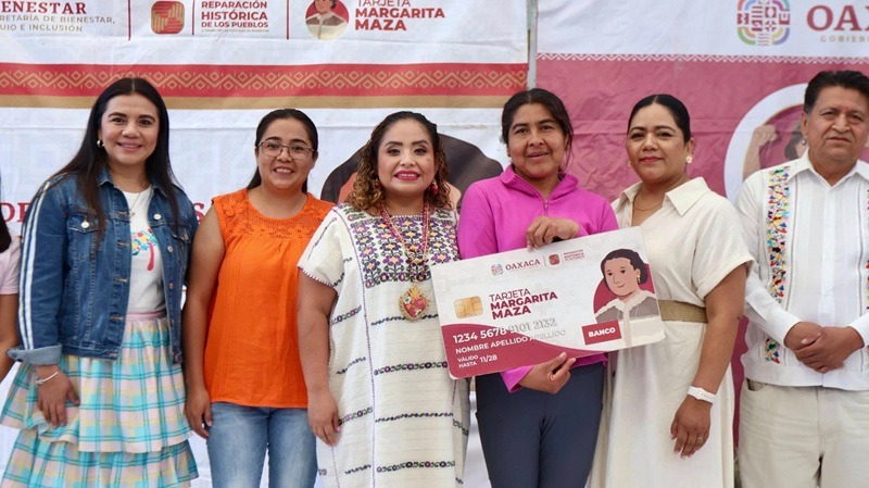Con entrega de apoyos, Gobierno de Oaxaca respalda a mujeres y sus familias en Juxtlahuaca