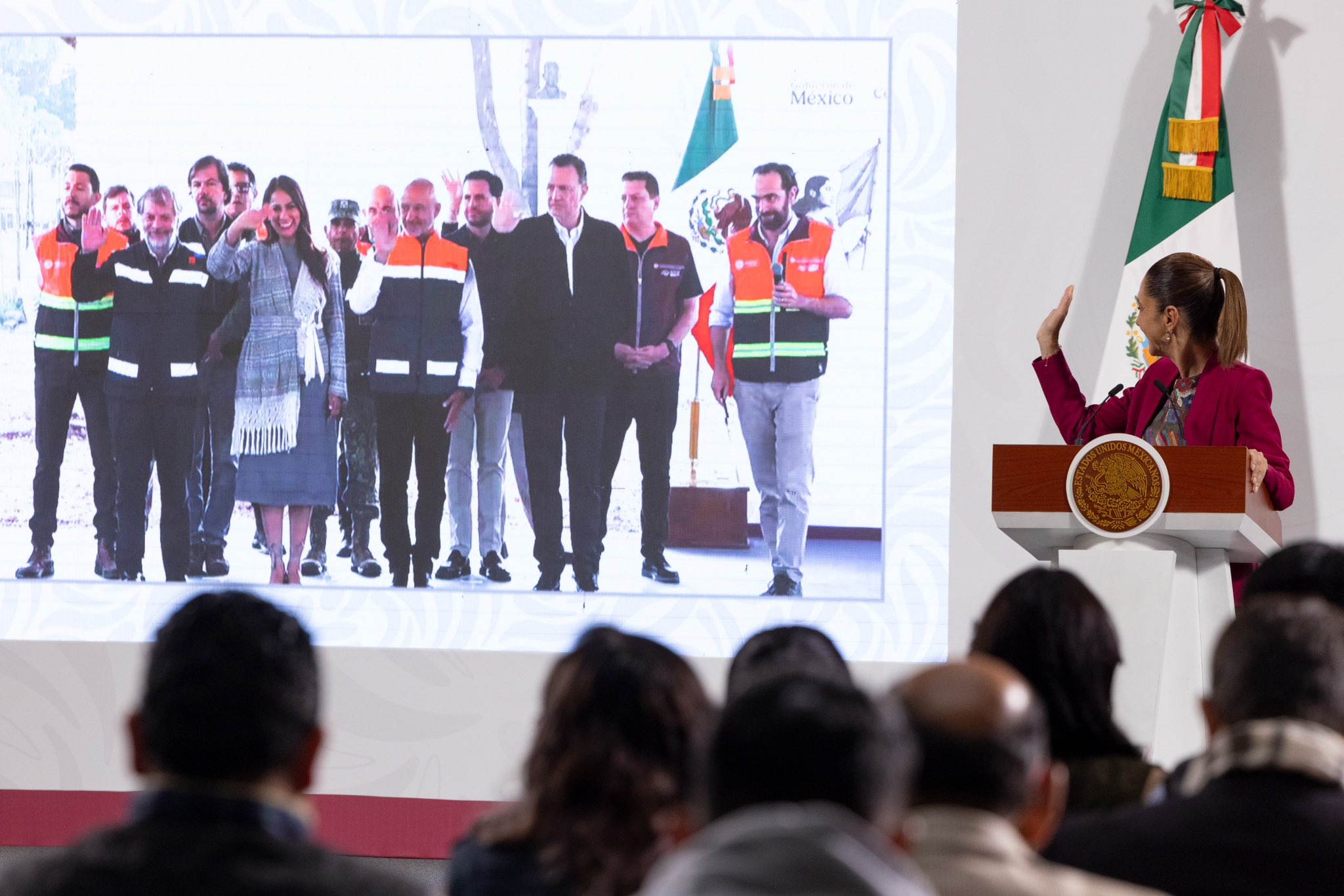 Construyen tren Querétaro-Irapuato para beneficiar a 2 millones
