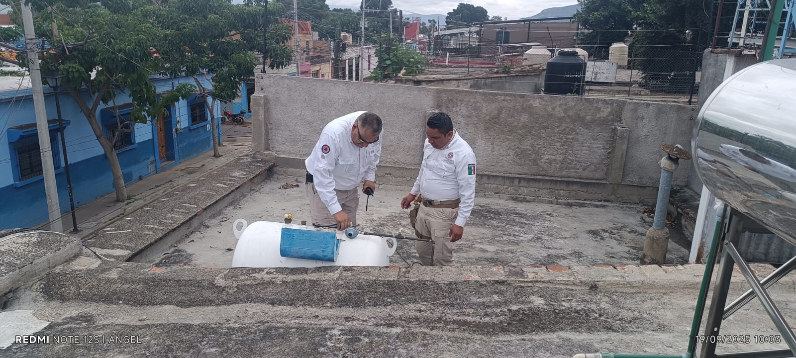 Controla Protección Civil Oaxaca de Juárez fuga de gas en el Centro Histórico