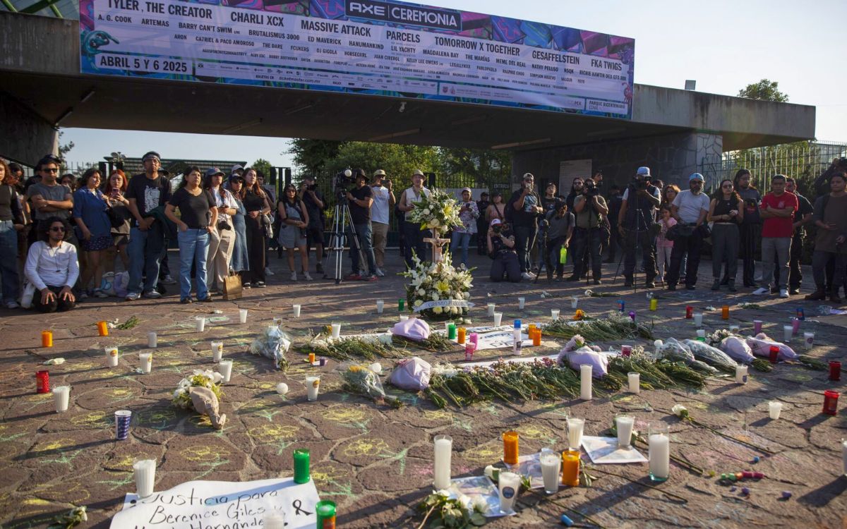 Acusan de omisión a autoridades en tragedia de Axe Ceremonia