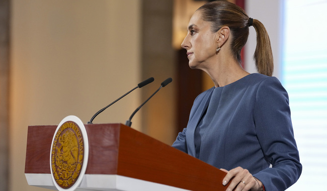 Cuauhtémoc, Ciudad de México, México, 20 de agosto de 2025. 
La doctora Claudia Sheinbaum Pardo, presidenta Constitucional de los Estados Unidos Mexicanos en conferencia de prensa matutina, “Conferencia del Pueblo”, en el Salón Tesorería de Palacio Nacional. La acompañan Efraín Morales López, director general de la Comisión Nacional del Agua (Conagua); Aarón Mastache, subdirector general de Infraestructura Hidroagrícola de la Comisión Nacional del Agua (Conagua); Oscar David Lozano Águila, director general del Tren Maya y Miguel Ángel Elorza Vásquez, coordinador de Infodemia. 
Foto: Presidencia