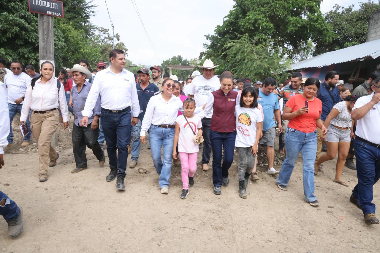 Sheinbaum supervisa daños por lluvias en Puebla: “Nada se va a quedar sin arreglo”