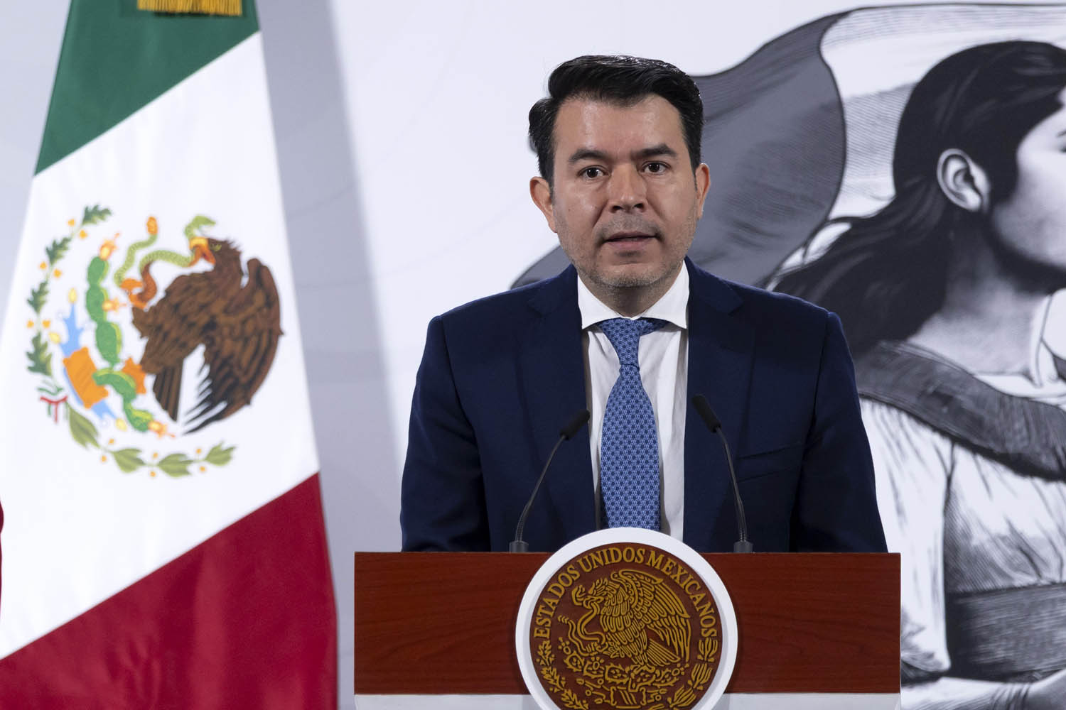 Desmiente Medina acuerdo con Grupo Salinas por adeudos fiscales
