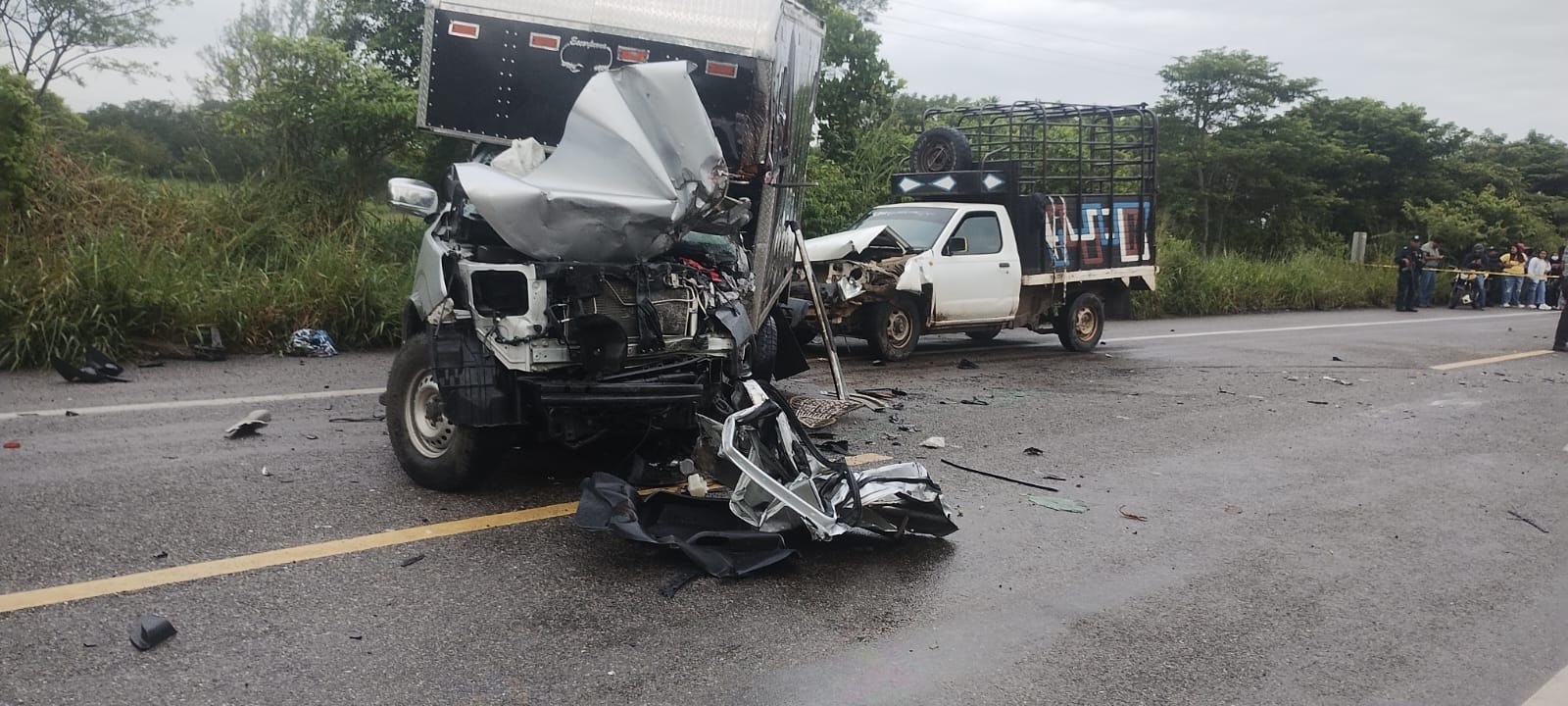 Mueren dos autoridades municipales en trágico accidente sobre la carretera Palomares–Matías Romero
