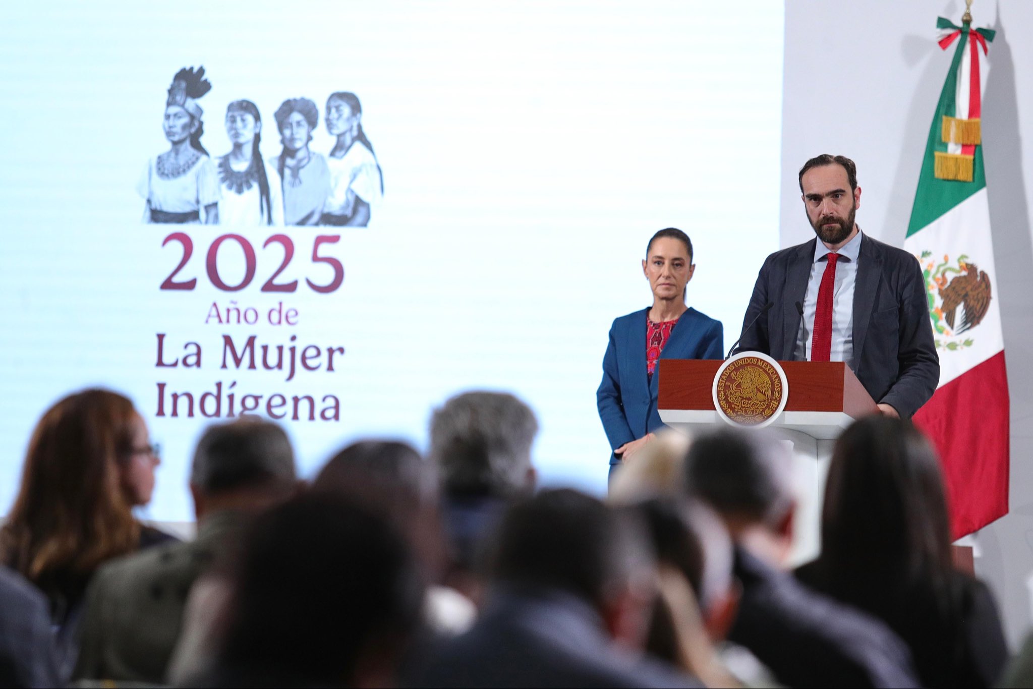 Reactiva México trenes de pasajeros con 787 km en obra