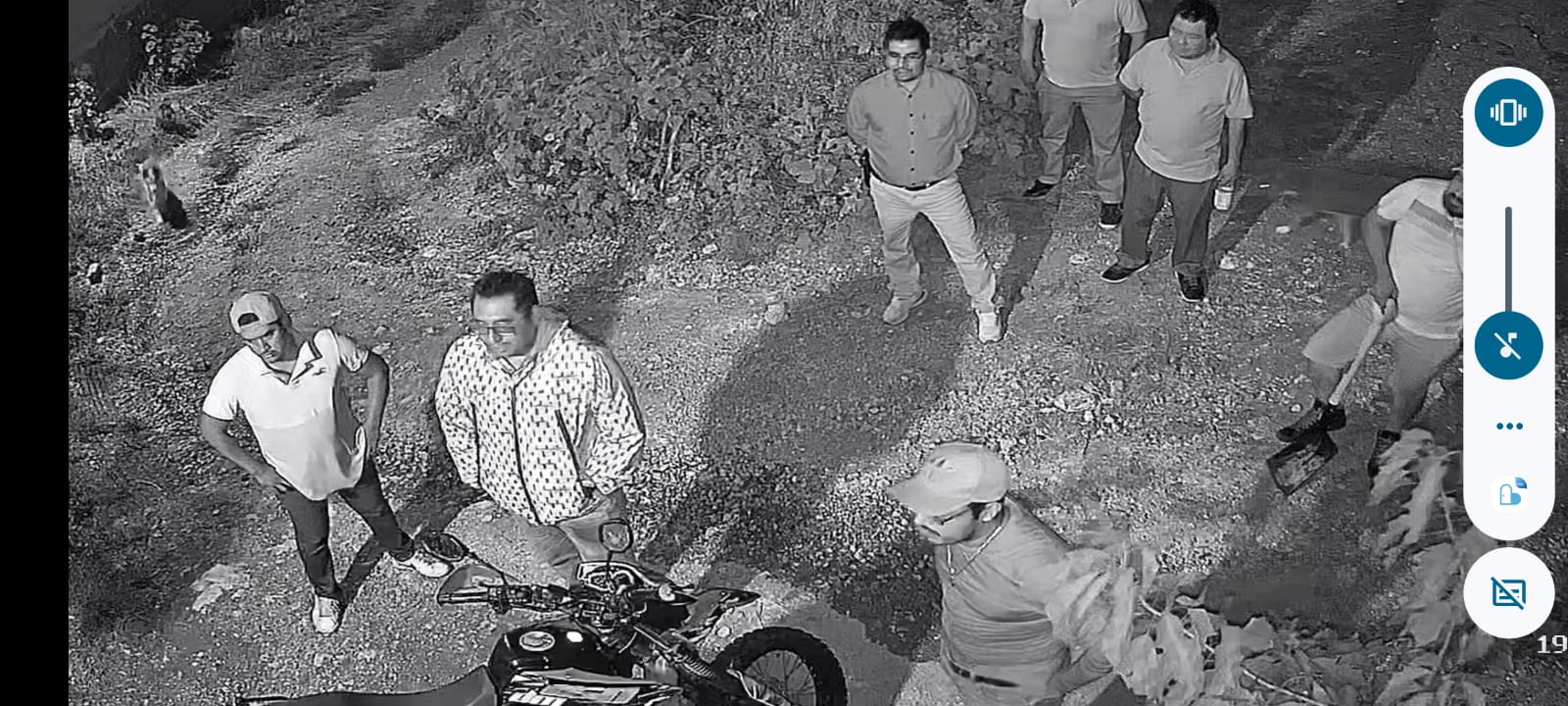 Vecinos borrachos intentan sabotear suministro de agua y agreden a un colono en su domicilio