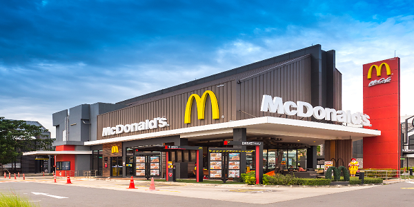 Celebra McDonald’s 40 años en México con innovaciones y compromisos clave