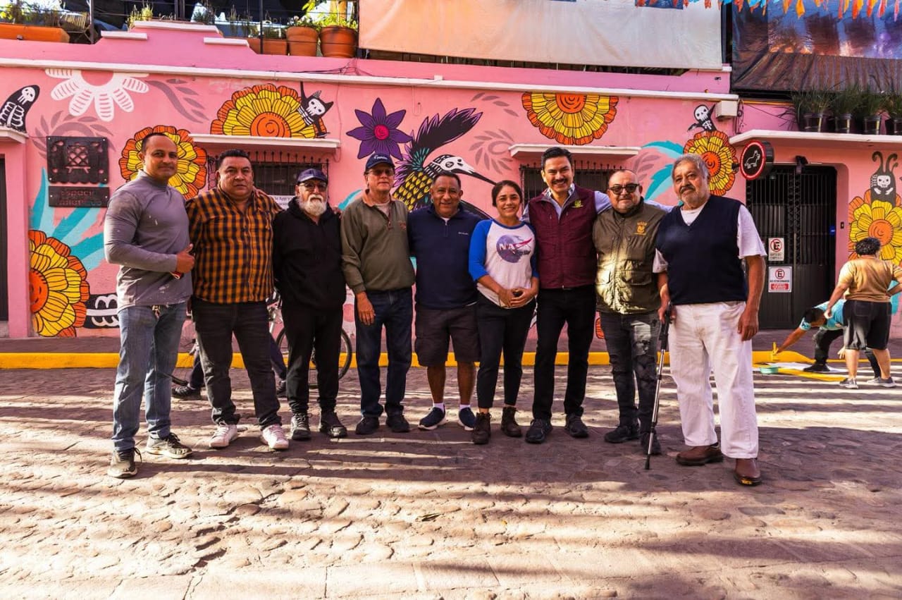 Encabeza Ray Chagoya tequio vecinal en el Barrio de Jalatlaco