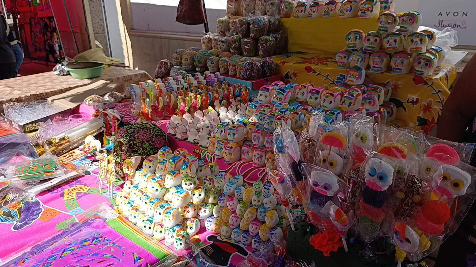 Mercado de muertos en Tlacolula; tradición que florece
