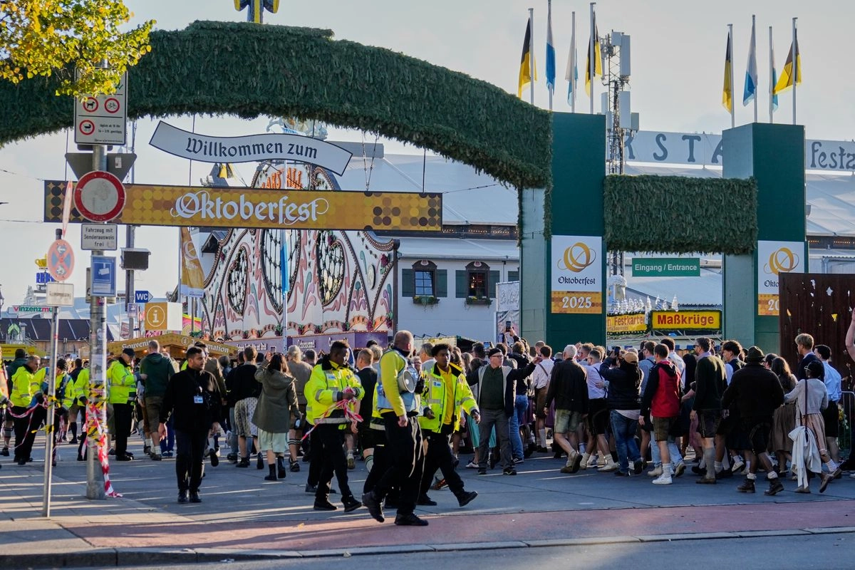 Cierran Oktoberfest de Múnich por amenaza de bomba en disputa familiar