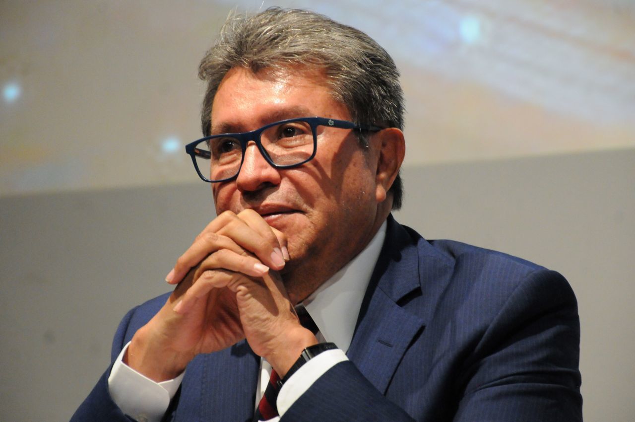 Monreal confirma llegada de iniciativa para jornada de 40 horas antes del 15 de diciembre