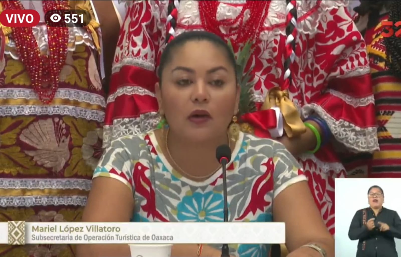 Presentan primera edición de la Guelaguetza de la Chinantla