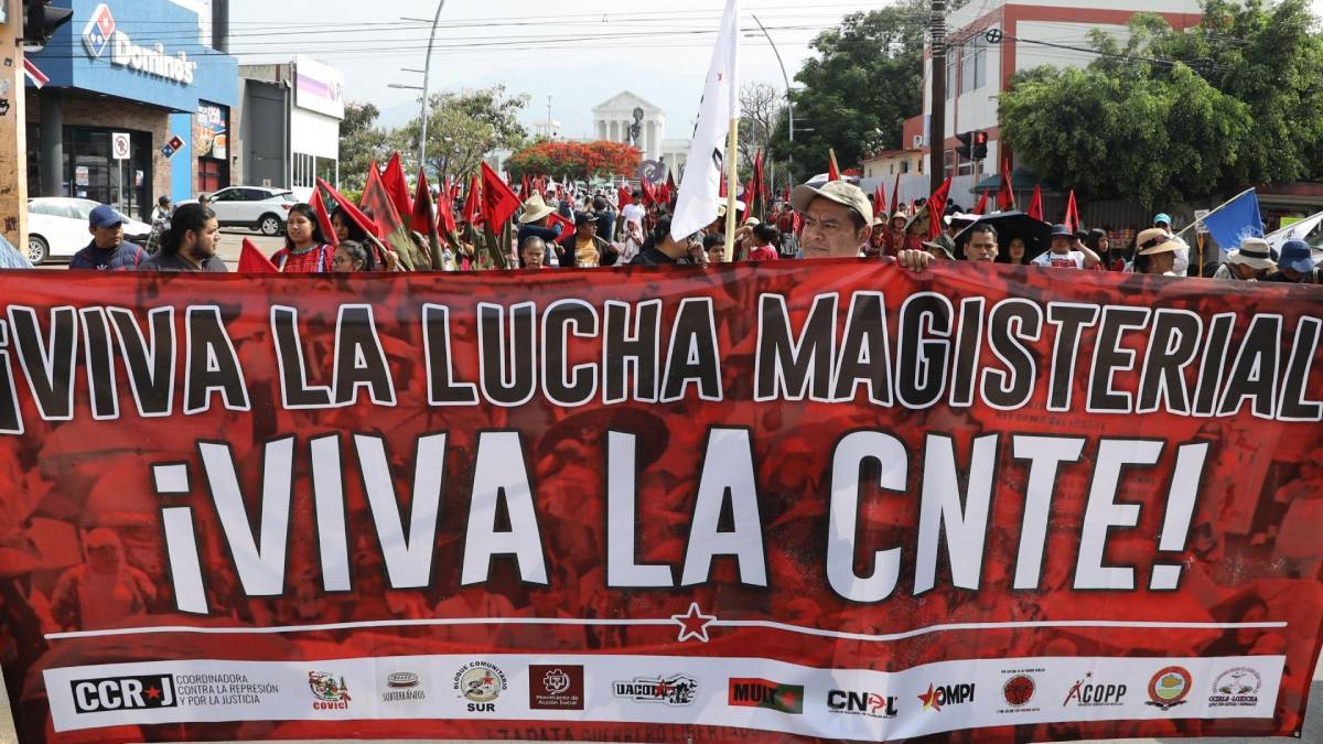 Convoca CNTE a marcha masiva en Oaxaca el 25 de noviembre