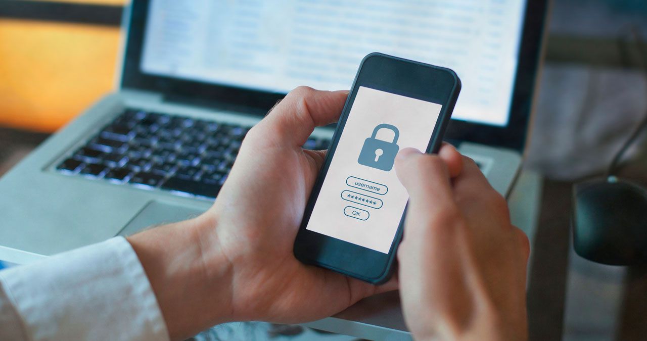 Desfalcan cuentas al suplantar agentes de Expedia en México
