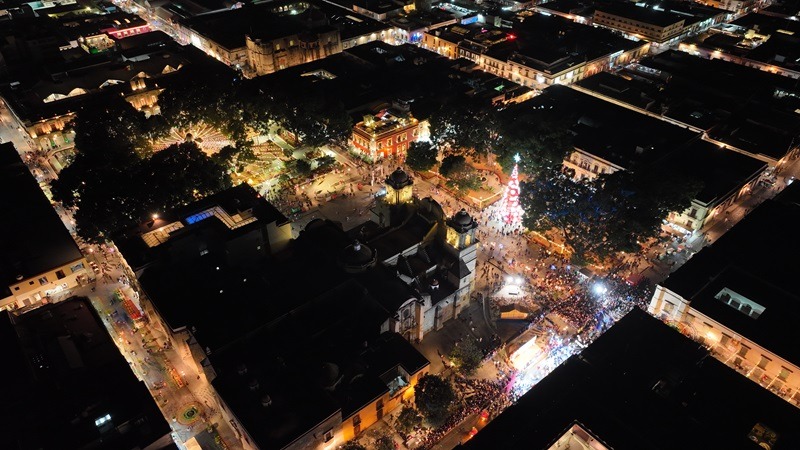 Implementan cierres viales en Oaxaca por la Noche de Rábanos 2025