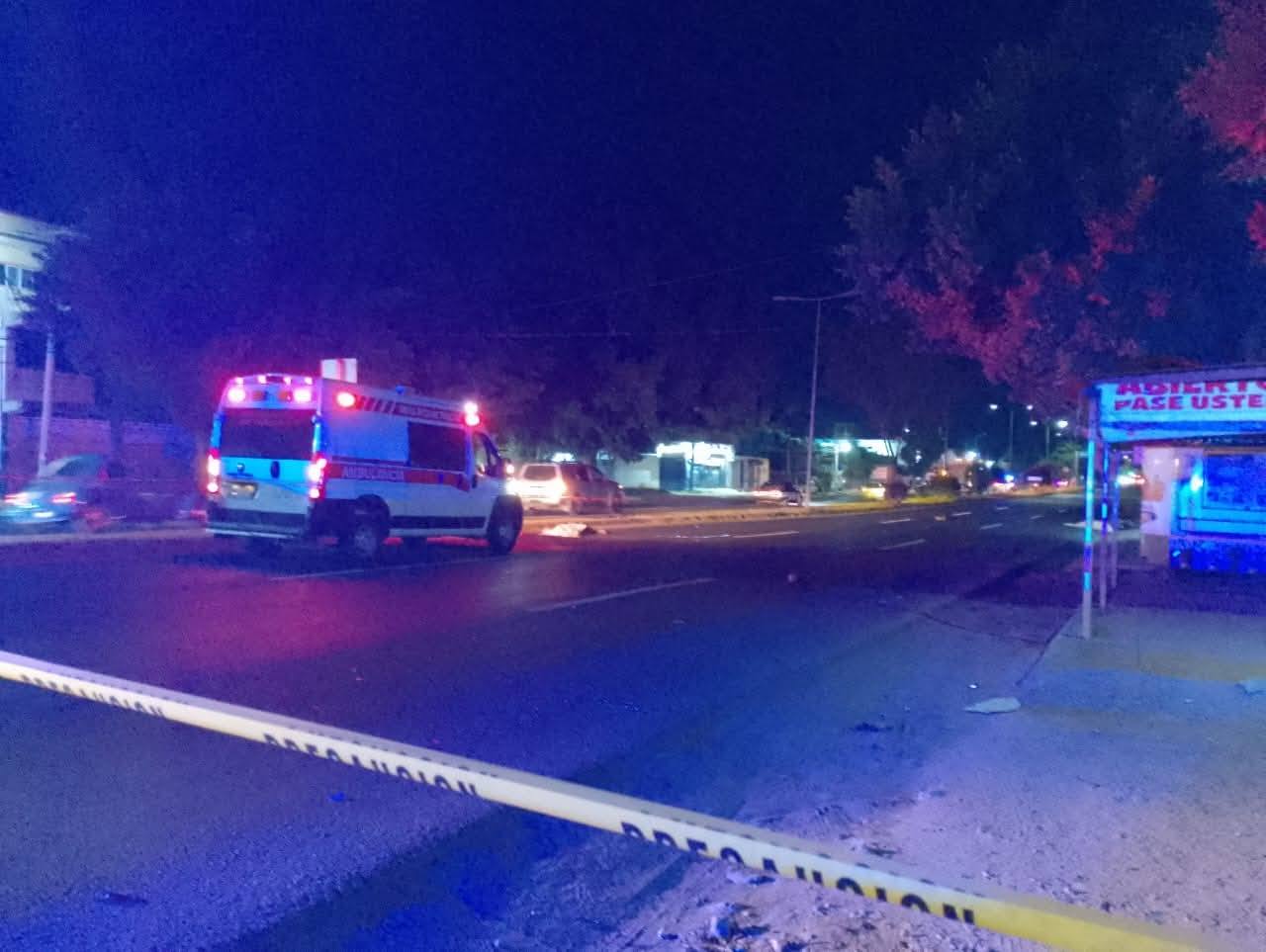 Arrolla motociclista a un hombre y ambos fallecen en Ánimas Trujano