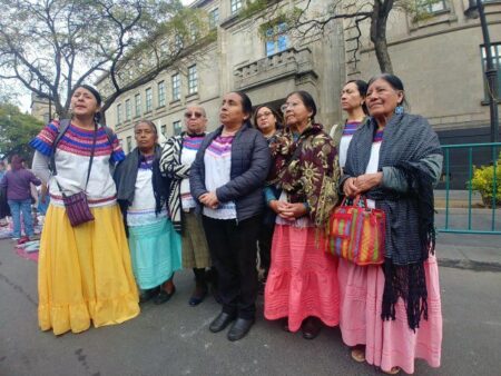 Exigen mujeres mazatecas resolver amparos pendientes en SCJN