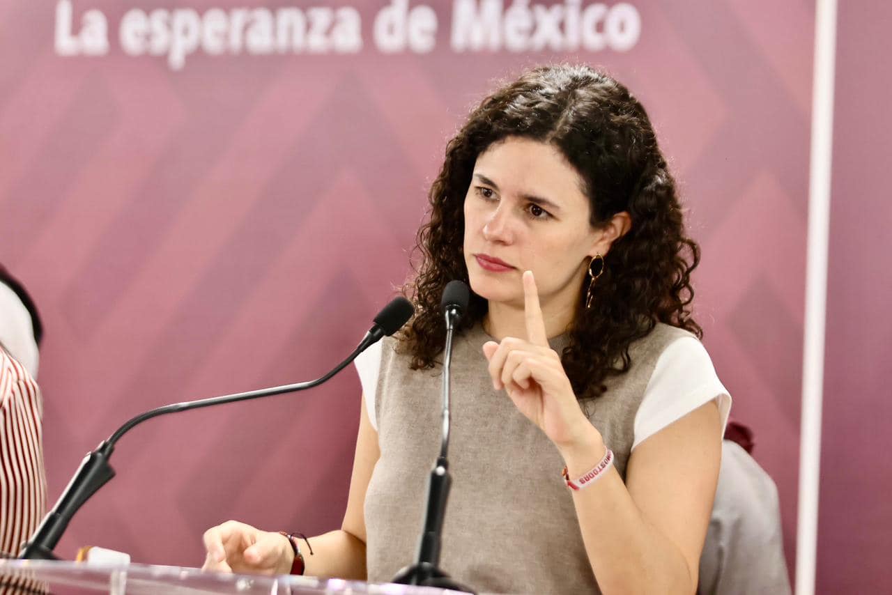 Choca Morena con reforma que obliga candidatura femenina a gubernatura en San Luis Potosí