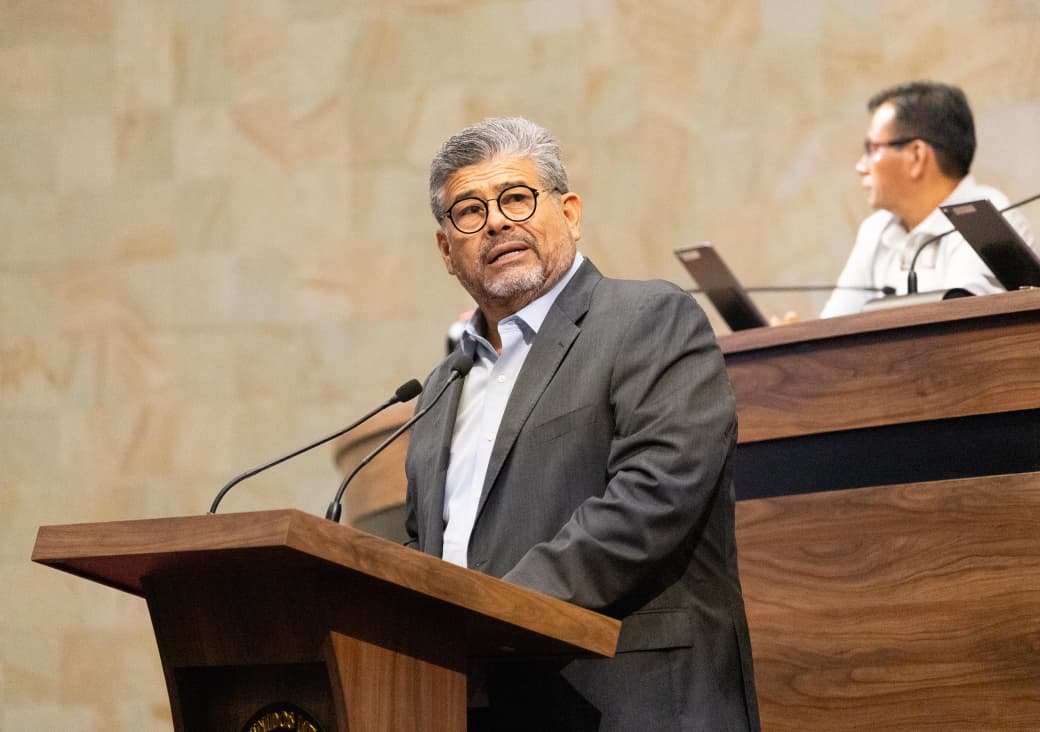 Diputado propone que víctimas de robo o accidentes no paguen arrastre ni corralón en Oaxaca