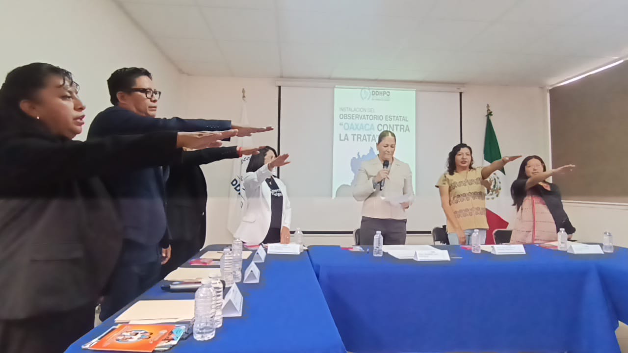 Instala DDHPO el observatorio estatal contra la trata de personas