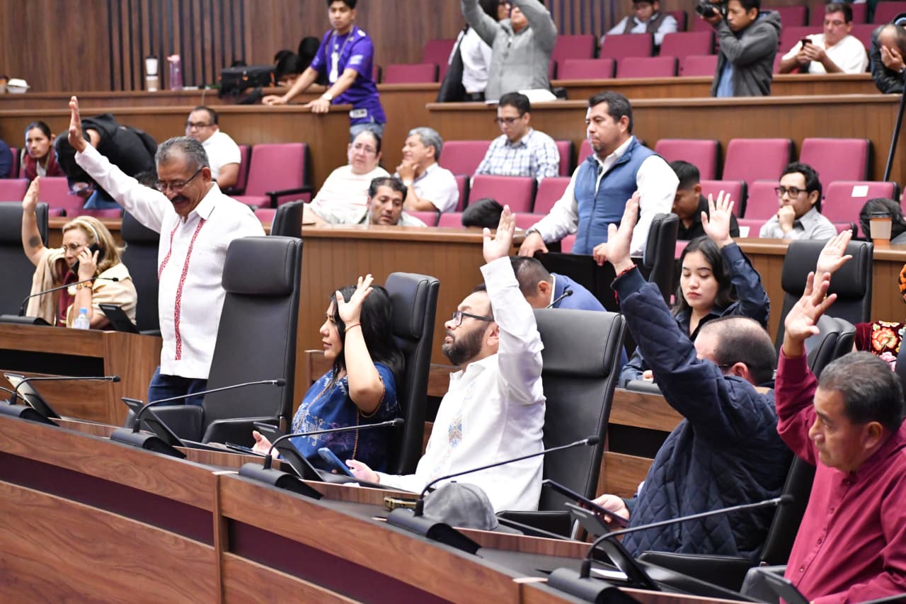 Exhorta Poder Legislativo a reforzar la supervisión de la venta y uso de pirotecnia durante las fiestas decembrinas