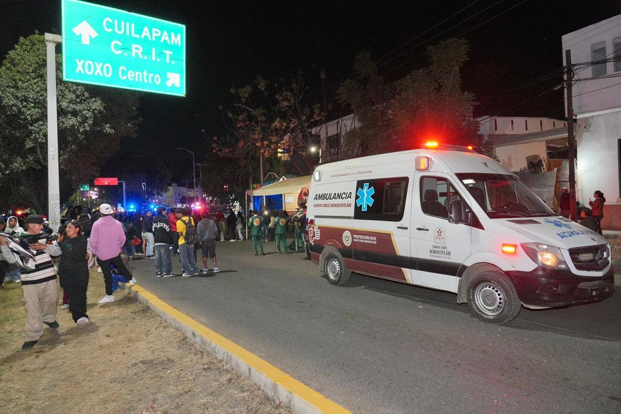 Colapsa castillo pirotécnico en la Exgarita de Xoxocotlán; reportan lesionados y daños pese a presencia de Protección Civil