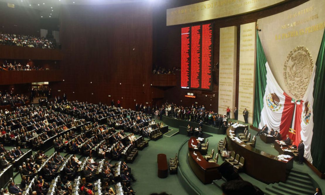 Destacan 24 senadores sin una sola iniciativa en periodo clave