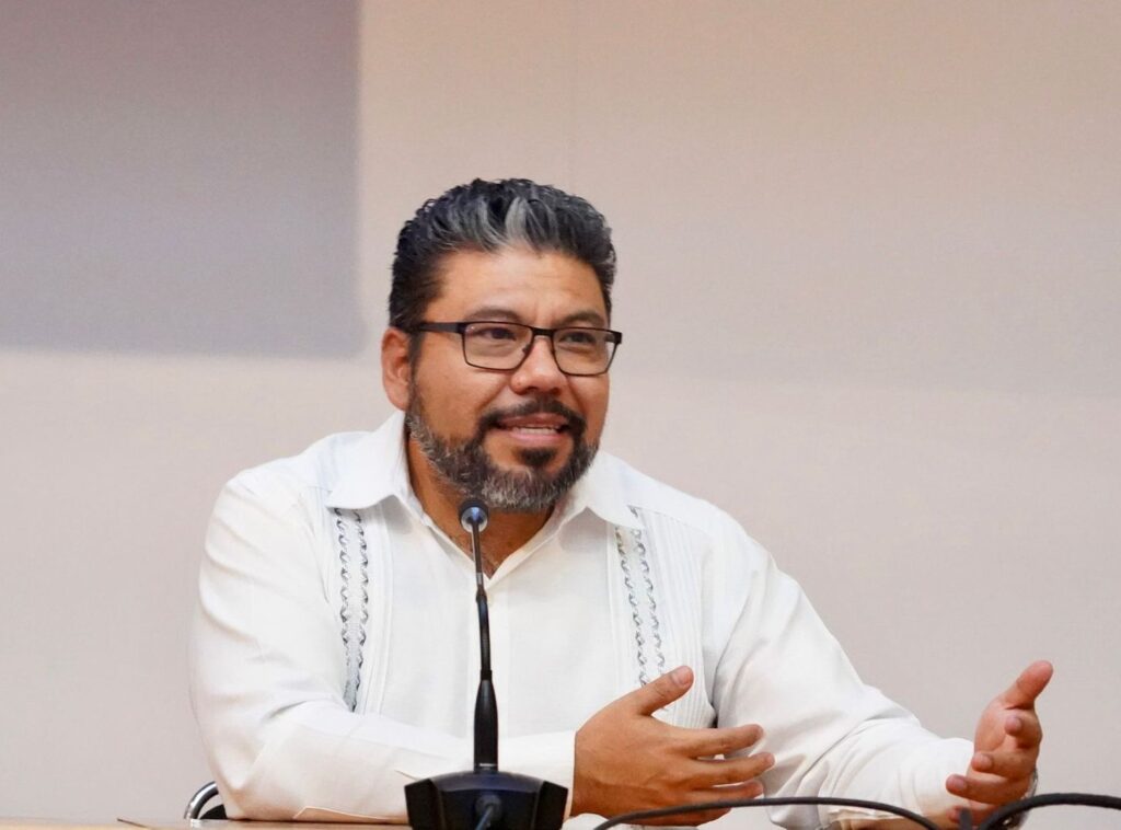 Explica consejero jurídico oaxaqueño restricciones por revocación de mandato