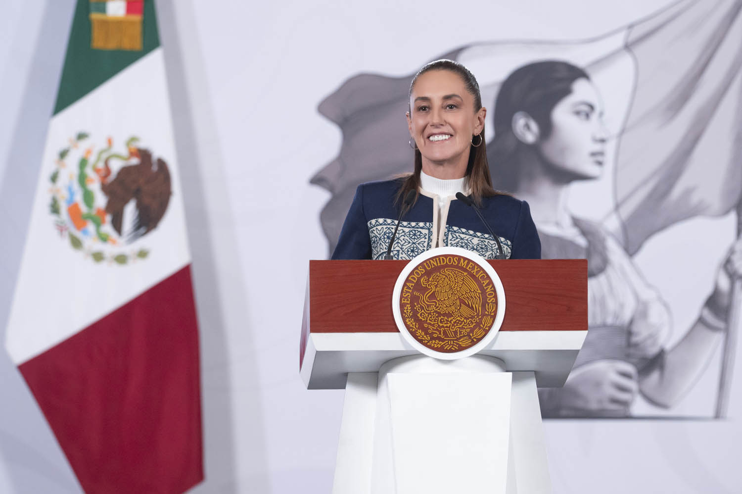 Sheinbaum celebra la llegada de BTS a México como una petición histórica de los jóvenes