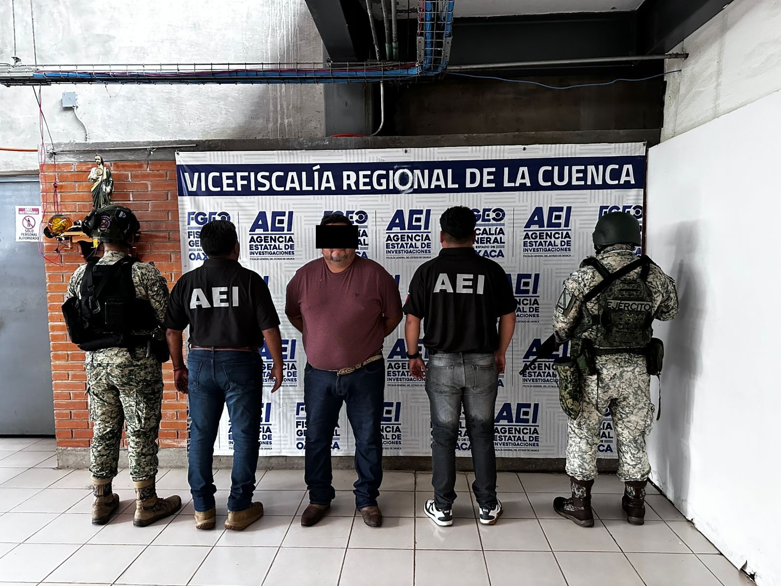 Detienen a hombre por fraude, simulo venta de concesión de mototaxi