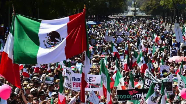 La opinión negativa de mexicanos hacia Estados Unidos se dispara con Trump