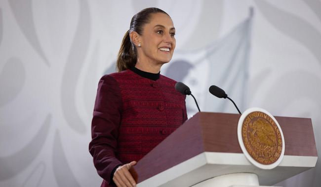 Sheinbaum destaca drástica caída en migración a EU