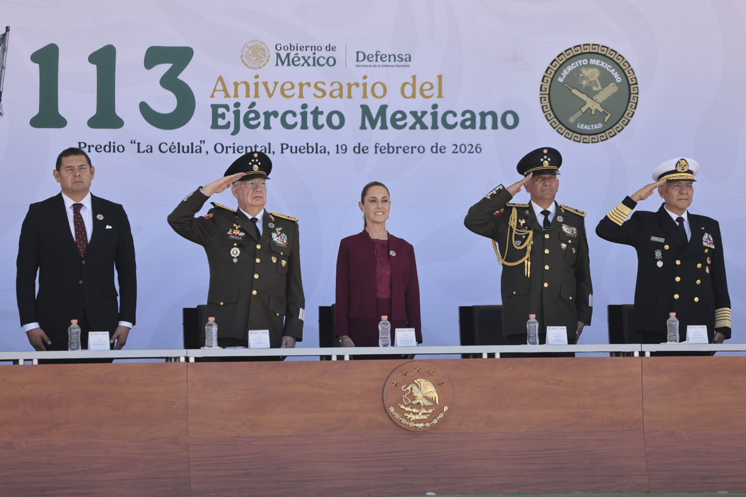 “Nuestras fuerzas armadas son garantía de que México decidirá su destino con independencia”: presidenta Claudia Sheinbaum en 113 Aniversario del Ejército Mexicano