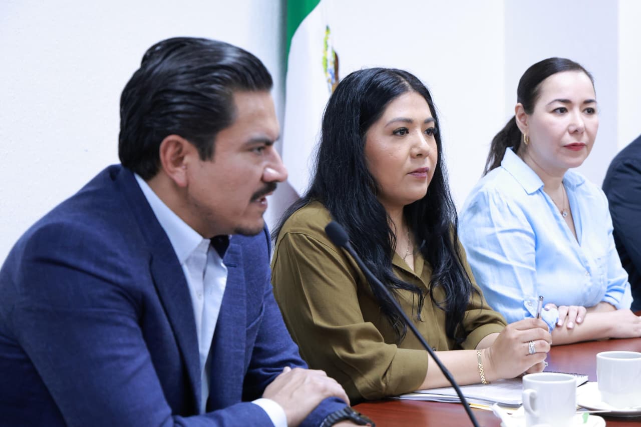 Recibe Congreso del Estado iniciativa del municipio de Oaxaca de Juárez para reducir impuestos en beneficio de la ciudadanía