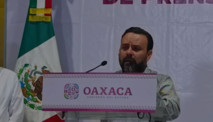 Repliegue, no desalojo, en bloqueos de  la ciudad de Oaxaca: Jesús Romero