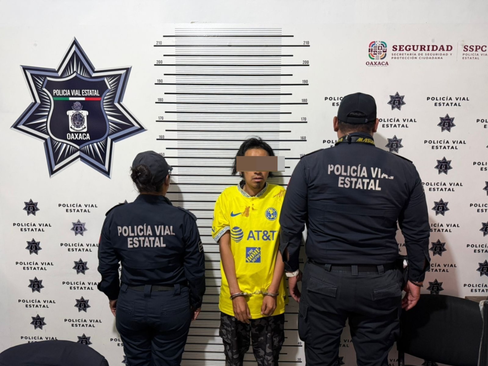 POLICÍA VIAL ASEGURA A MASCULINO POR PRESUNTO ABUSO SEXUAL CONTRA UNA MENOR EN BINNIBUS