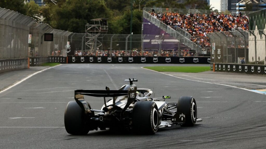 Debuta Checo Pérez con Cadillac en el Gran Premio de Australia 2026