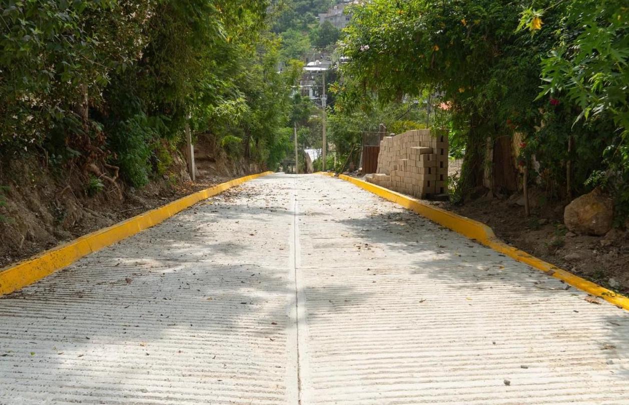 Reporta ayuntamiento avance del 49% en obras públicas de Oaxaca