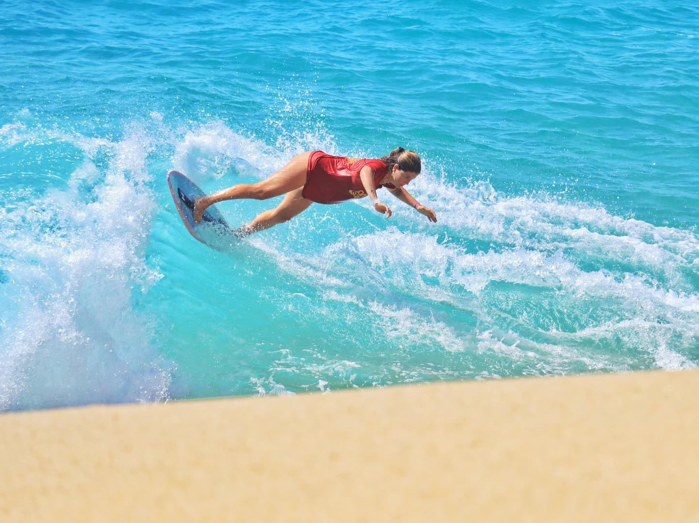 Conquista Isabel Blanco el podio internacional en Cabo San Lucas