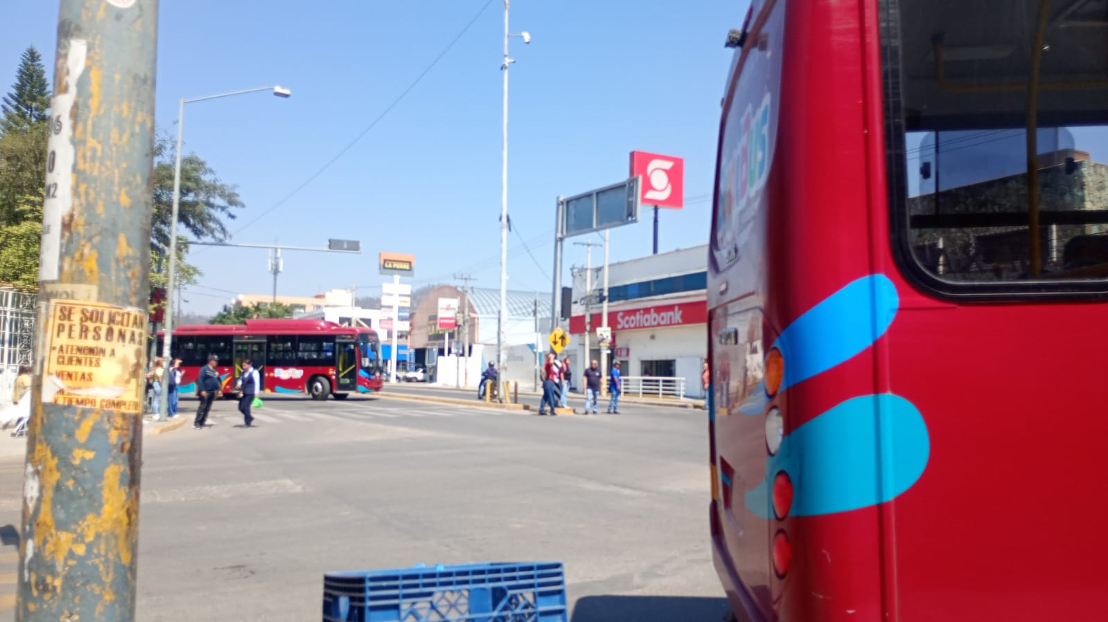 Bloqueos obligan a suspender rutas del BinniBus hoy