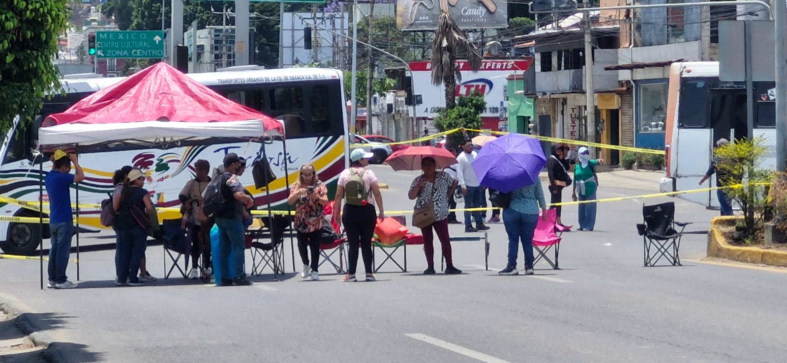 Intensifican PAAE bloqueos en Oaxaca; cumplen nueve días de protestas
