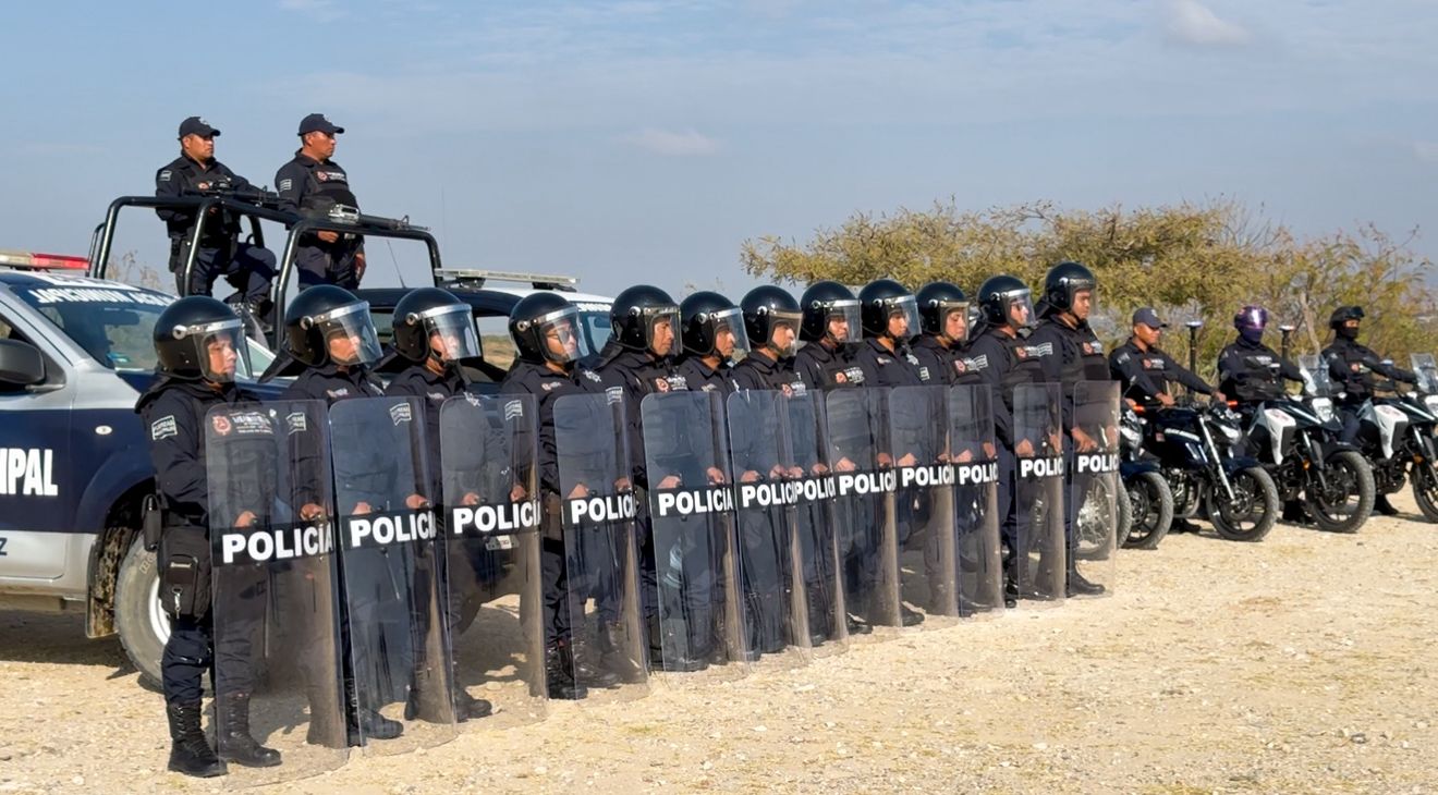 Fortalece Miahuatlán su Policía Municipal con equipamiento y certificación