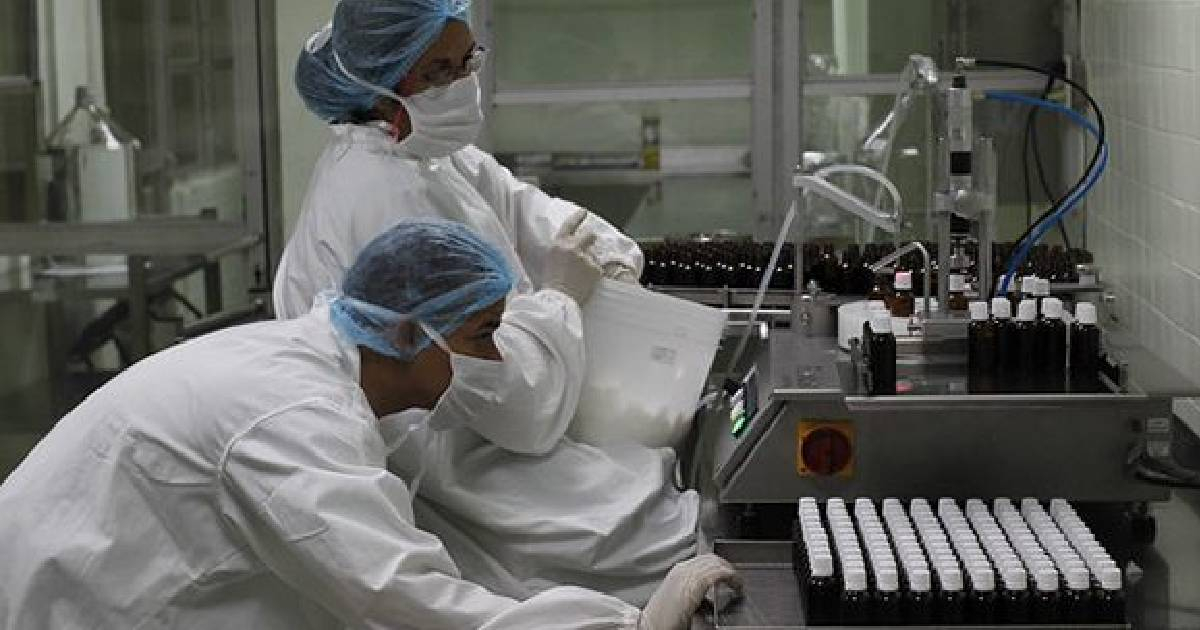 Impulsan Cuba y Rusia su primera farmacéutica mixta contra el cáncer