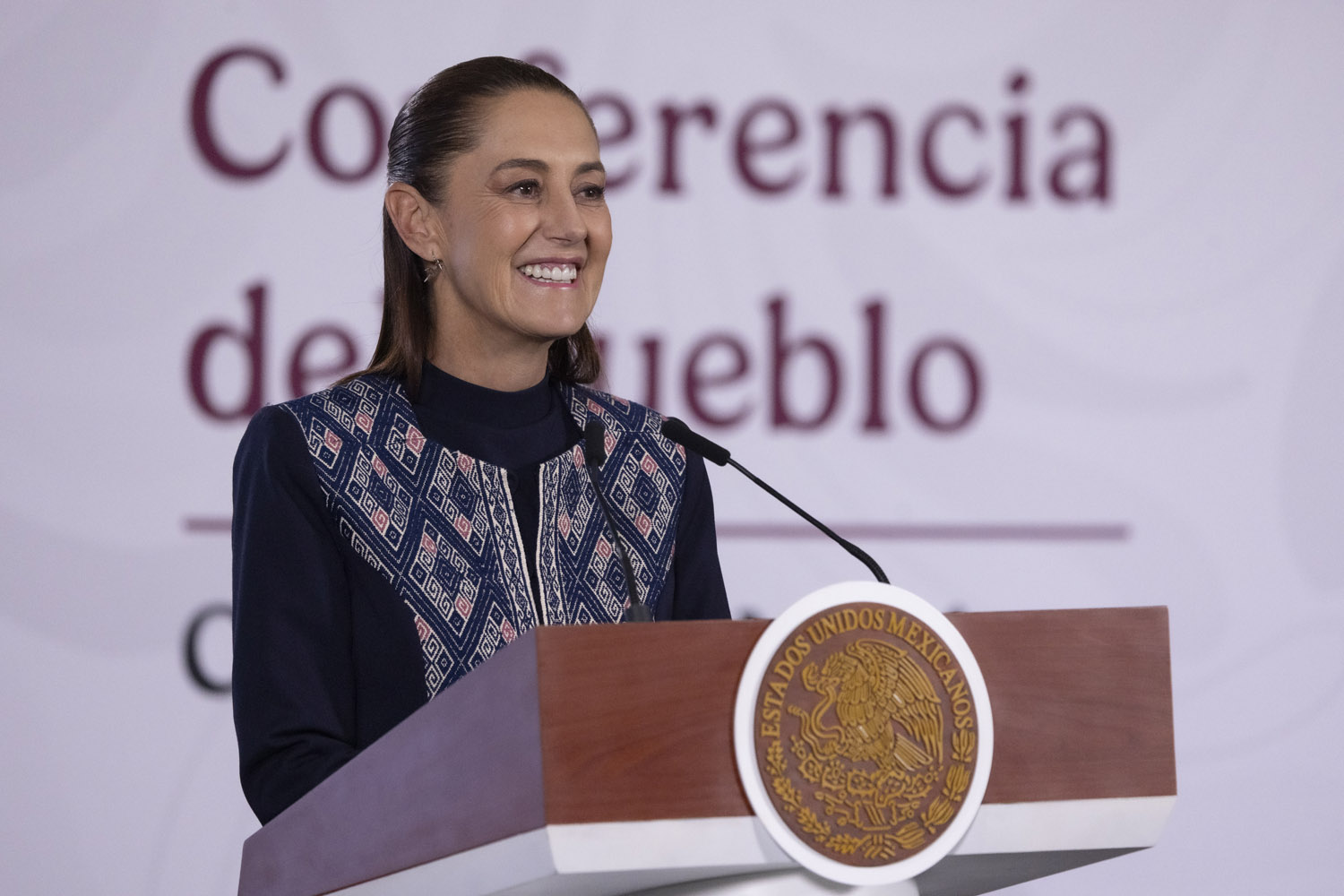 Sheinbaum impulsa obras y salud en Sierra Tarahumara