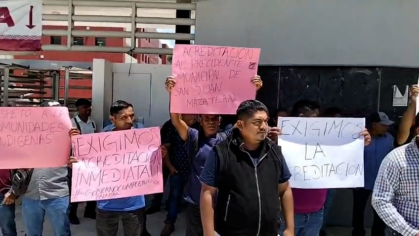 Pobladores de San Juan Mazatlán Mixe exigen reconocimiento de sus autoridades municipales