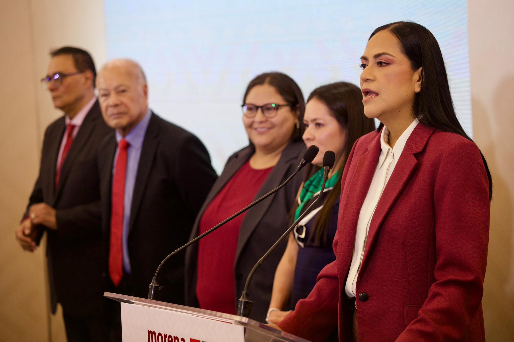 Morena arranca registro de aspirantes para las 17 gubernaturas de 2027