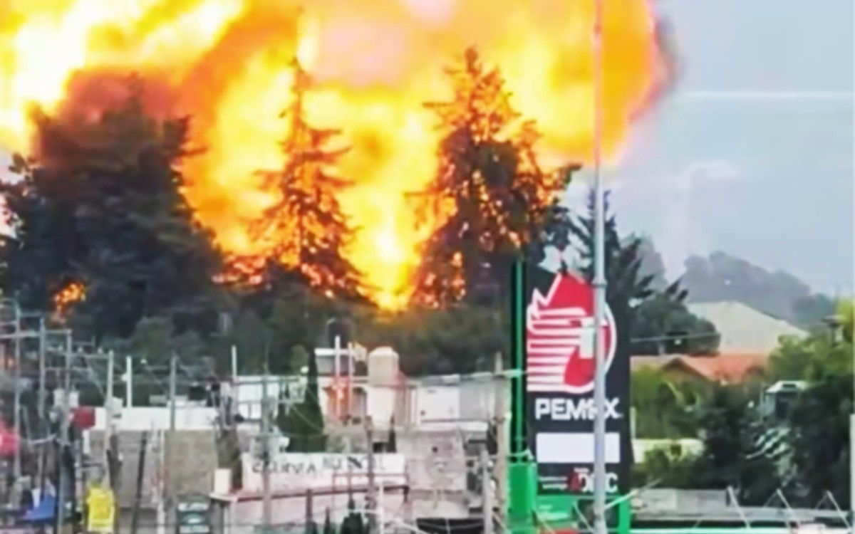 Explota depósito de gas y obliga evacuación masiva en Tepeaca, Puebla