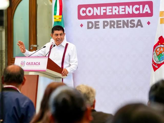 Oaxaca mantendrá el programa Inscripción Cero en educación pública estatal