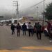 Transportistas de la Mixteca llevan protesta a Oaxaca; rechazan permisos para mototaxis en Chalcatongo