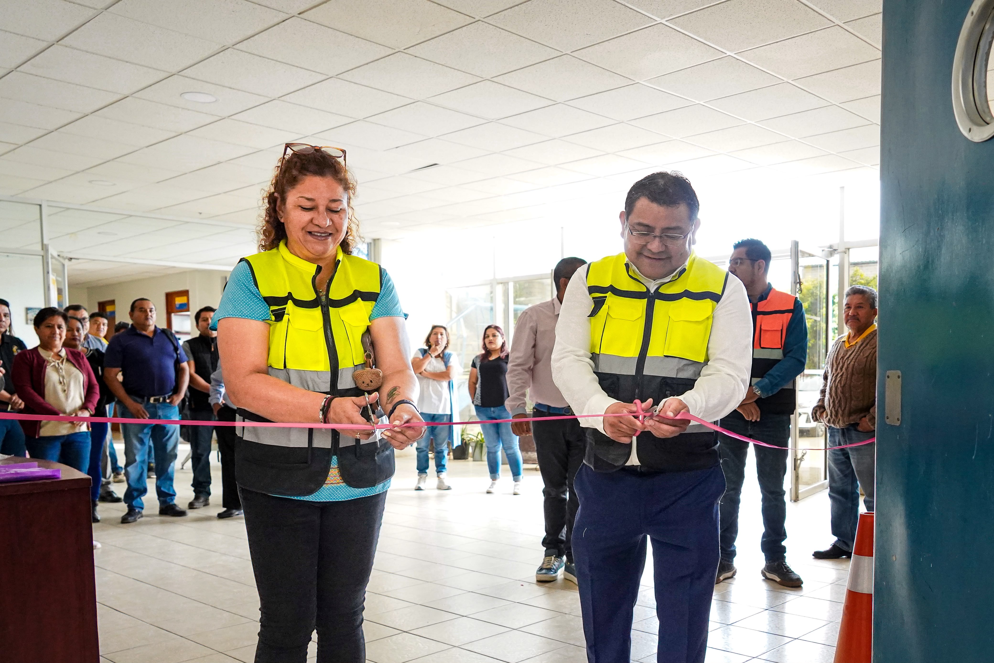 Inician UABJO y STEUABJO remodelación de oficinas sindicales